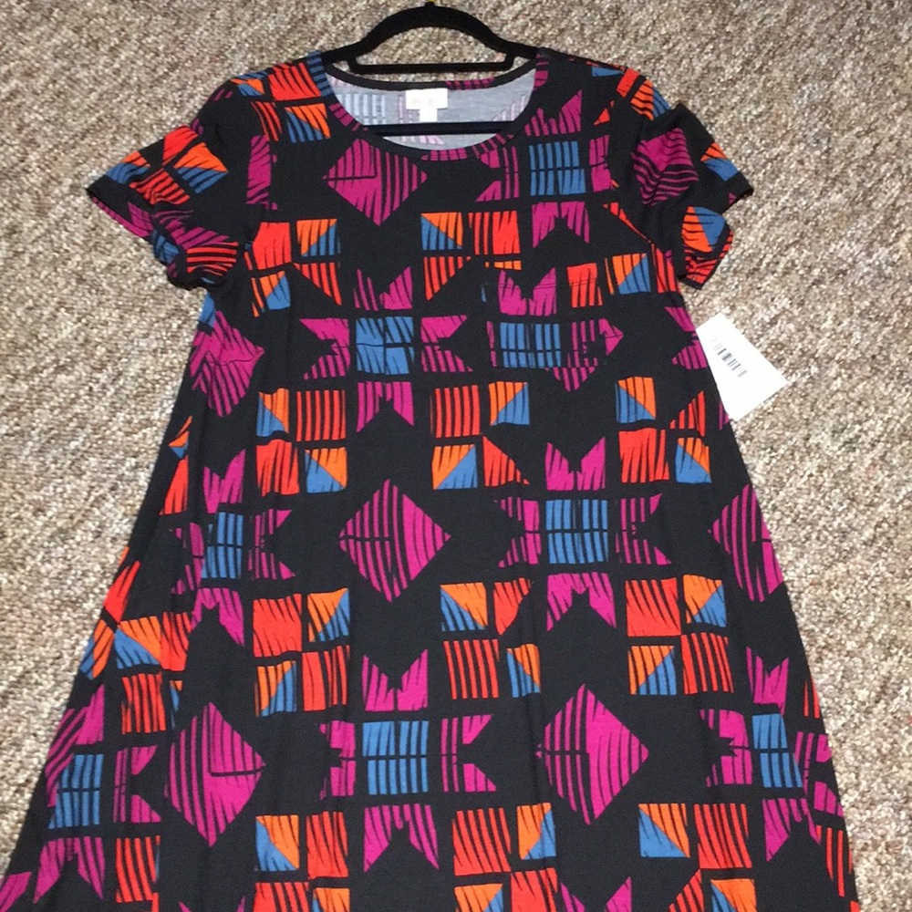LuLaRoe Carly